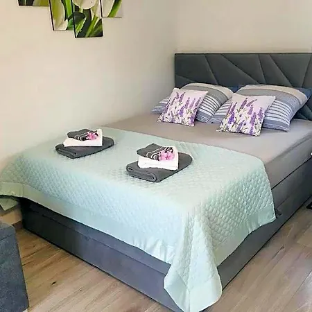 Aparthotel Pod Cisem 3*